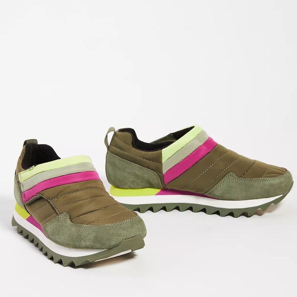 Merrell Alpine Moc Sneakers Sold at Anthropologie Green Pink Size 7